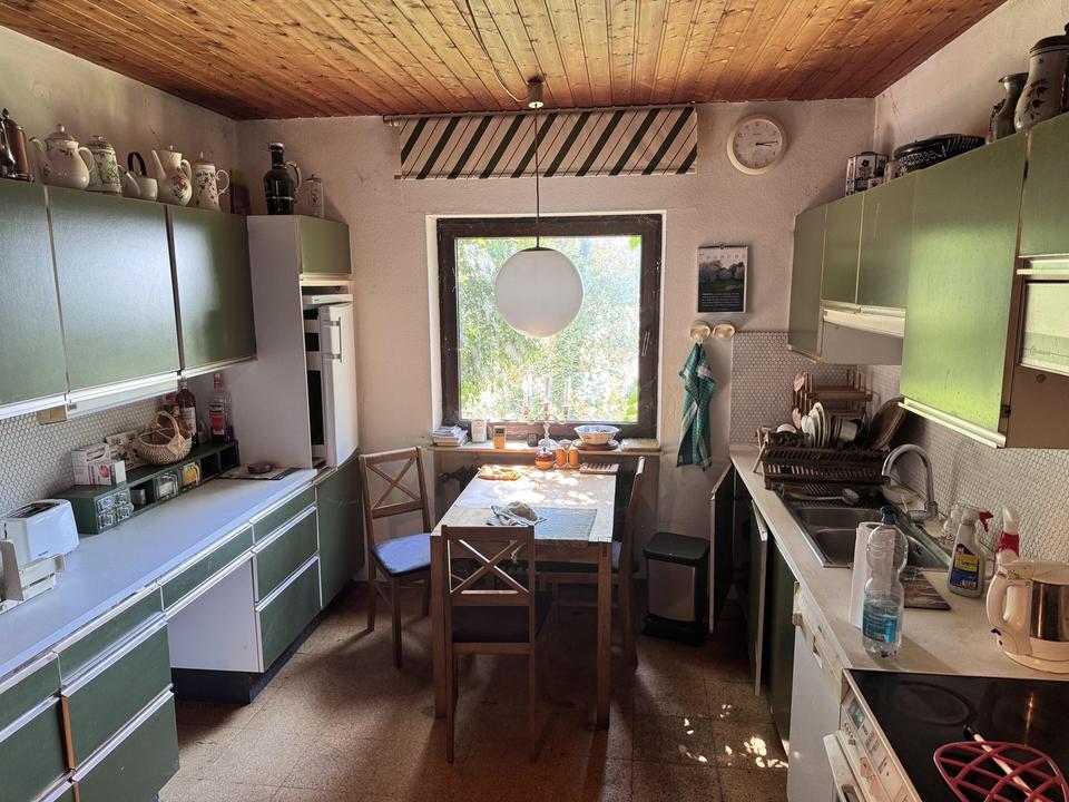 Sanierungsbedürftiges Einfamilienhaus (ca. 150 m2) in Aussichtslage von Lauf – Bild 10