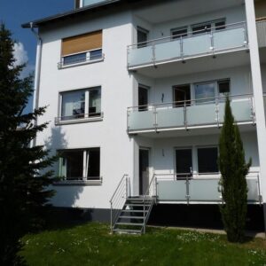 3 Zimmer EG Wohnung in bester Lage mit privatem Garten