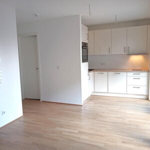 Ostkreuz: renovierte Wohnung in begehrter Lage