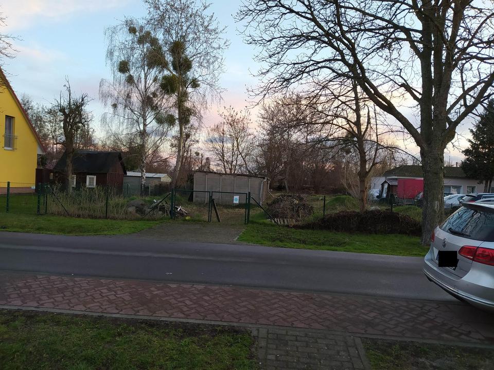 Baugrundstück mit Genehmigung für 741 qm BGF, 8 WE, für Investoren oder Bauträger - provisionsfrei – Bild 2