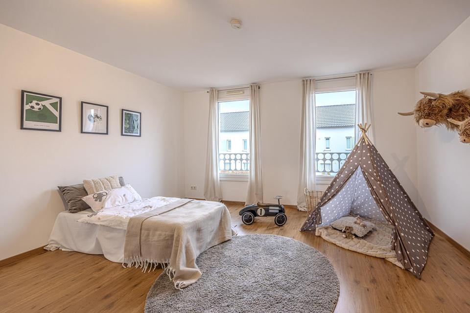 Modernes Reihenmittelhaus in Hanau – 5 Zimmer, zwei Stellplätze & Garten – Bild 5