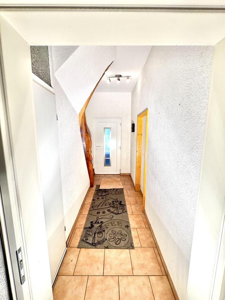 Charmantes Einfamilienhaus mit Ausbaupotenzial und moderner Haustechnik in Reilingen -provisionsfrei – Bild 9