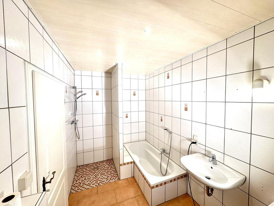 Charmantes Einfamilienhaus mit Ausbaupotenzial und moderner Haustechnik in Reilingen -provisionsfrei – Bild 16