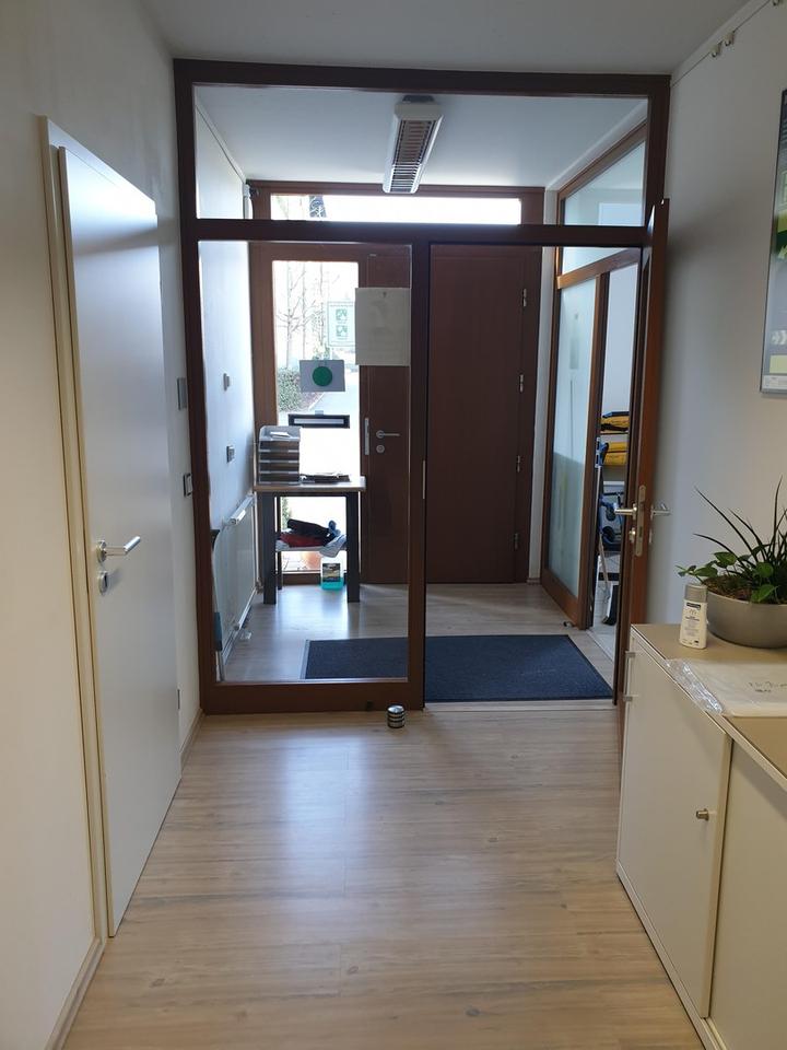 Büro/Praxisräume: ruhige Lage/hochwertiges Gebäude/viele Stellplätze mit Option Wohnen/Arbeiten – Bild 8