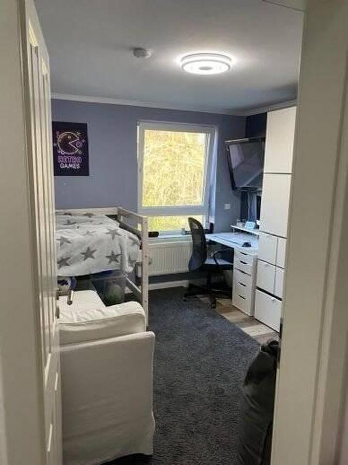 Charmantes Reihenhaus mit 3 Zimmern in Hamburg-Niendorf – Bild 2