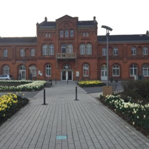 Schicke Büros und Räume im wunderschönen denkmalgeschützten Bahnhof 1A LAGE