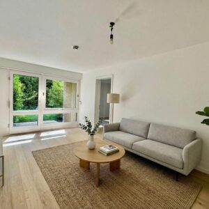 Top renovierte 3-Zi.Wohnung in zentraler Lage