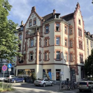 DA-Martinsviertel: Attraktiver 10 Parteien Altbau zur 25-fachen Kaltmiete.