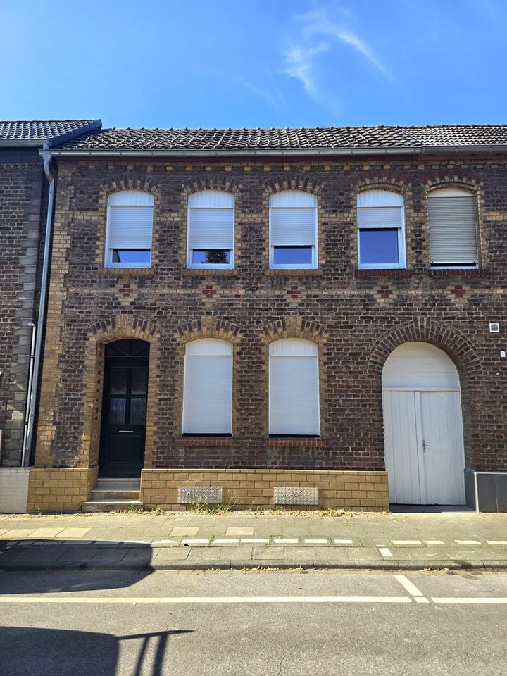 Stadthaus als Erstbezug nach Sanierung im Zentrum Frechens – Bild 35