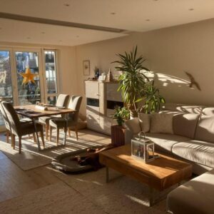 Luxuswohnung, Möbliert, Neuwertig, 3- 5% Rendite durch Vermietung!