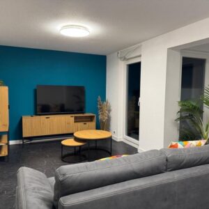 Stylish apartment with garden and parking