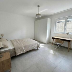 Parkside Living - Erstbezug! Vollmöbliertes Apartment in ruhiger, zentraler Lage nahe Huthpark