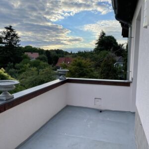 3 Zi. Wohng. Höhenlage Tharandt mit Fernblick, san. AB, EBK, Balkon, Garten