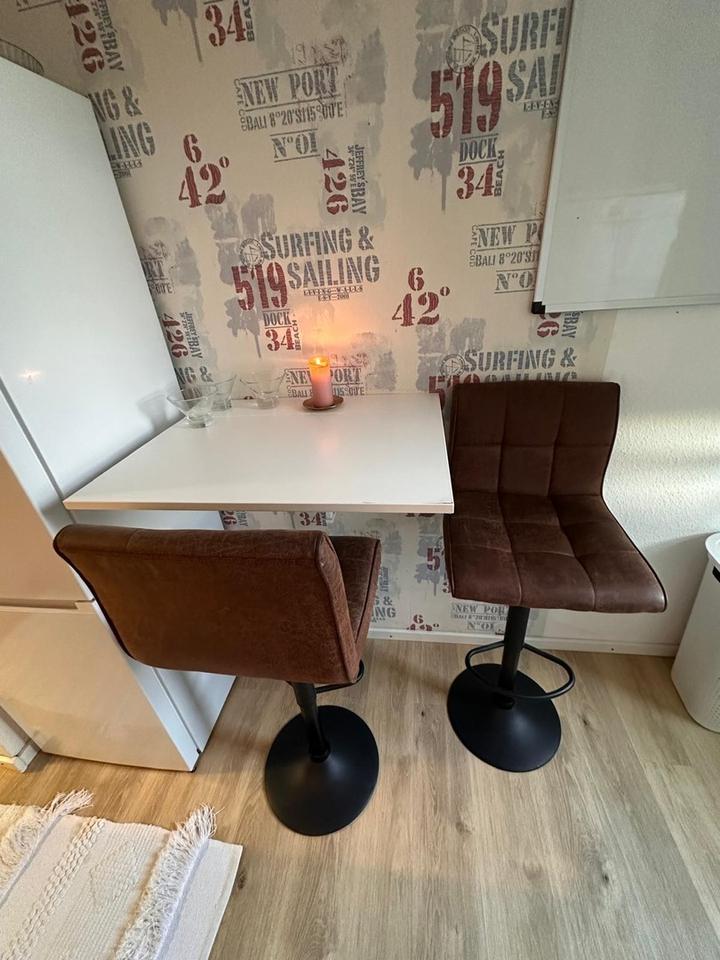 Schöne modern möblierte 2-Zimmerwohnung mit Balkon – Bild 4