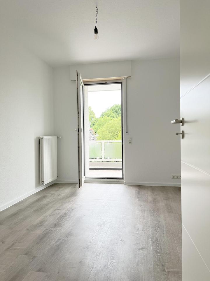 +++ TOP-WOHNUNG mit tollem Blick ins Wurmtal, Wohnen zum Wohlfühlen +++ – Bild 9