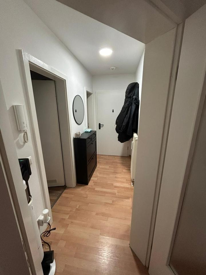 Schöne, modernisierte 2-Zimmer-Wohnung mit zwei Wintergärten – voll möbliert – Bild 6