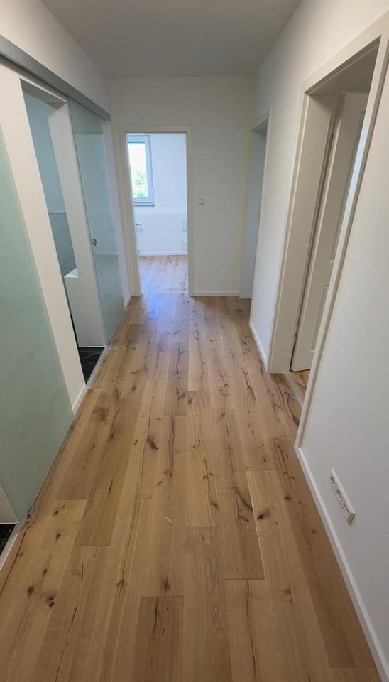 Neus Jahr: Neu renovierte 3 Zimmer Wohnung für Sie – Bild 2