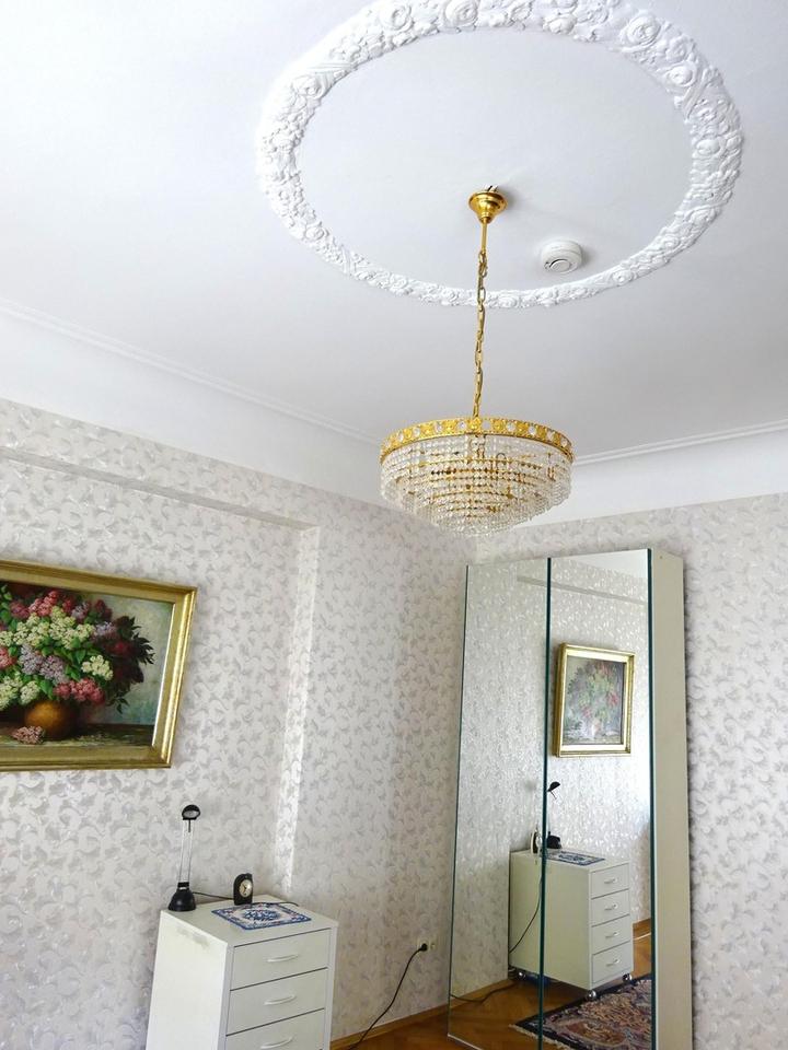 Provisionsfrei! Charmante 3-Zi.-Whg m. Balkon am Hölderlinplatz (Stgt-West) – Bild 7