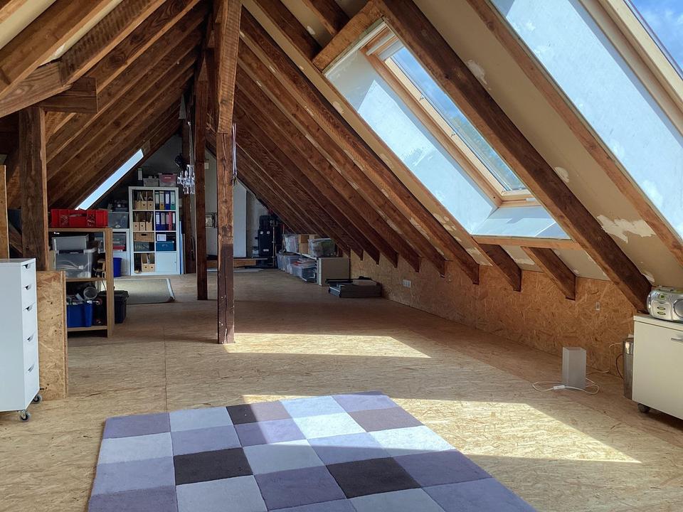 Ruhig und großzügig: Maisonette Wohnung mit Gartenanteil und Stellplatz in Cronenberg – Bild 16