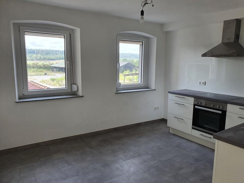 Sofort frei! Kernsanierte moderne 2-Zimmer-Nichtraucherwohnung – Bild 3