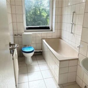 3 Zimmer Wohnung zu vermieten inkl. option. neuer Einbauküche