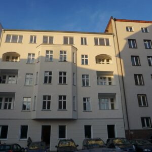 Frisch renovierte 4-Zimmerwohnung im Lichtenberger Kiez