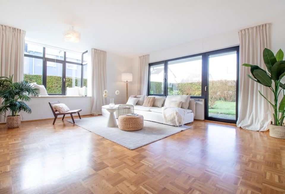 ***Lichtdurchflutete 4-Zimmer-Wohnung in Kassel-Harleshausen - mit großem Balkon & Garage*** – Bild 2