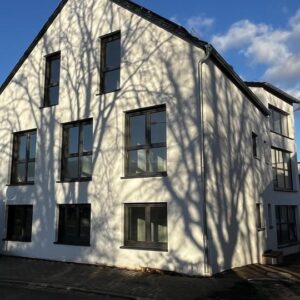 Erstbezug 4-Zimmer Wohnung mit Balkon in Klein-Welzheim