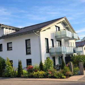 Exklusive  3 Zimmer Wohnung im Erdgeschoss