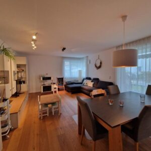 Moderne 4-Zimmerwohnung EG mit Küche. Barrierefrei mit Garten, Top Lage und Blick auf Michaelsberg