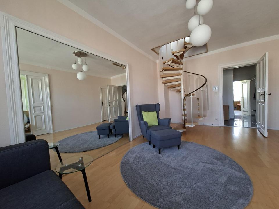 Sonnendurchflutete, großzügige Maisonette-Wohnung über den Dächern Berlins - von privat! – Bild 2