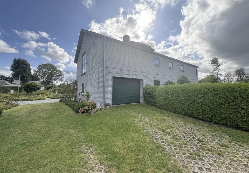 Attraktives Einfamilienhaus mit Wintergarten und Garage in ruhiger Lage – Bild 5