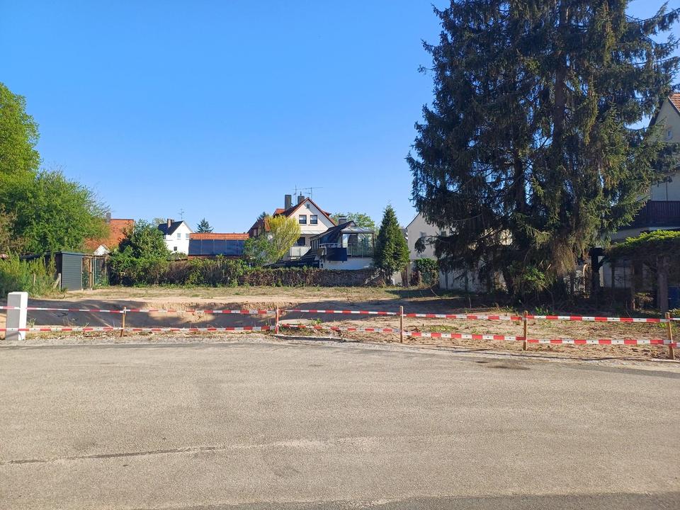 Baugrundstück in ruhiger, durchgrünter Lage*positiver Bauvorbescheid für Doppelhaus*provisionsfrei – Bild 3