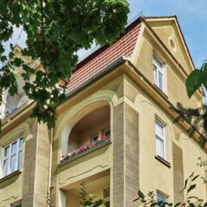 Großzügige Altbauwohnung 4,5 Zimmer in Lichterfelde-West mit Perspektive