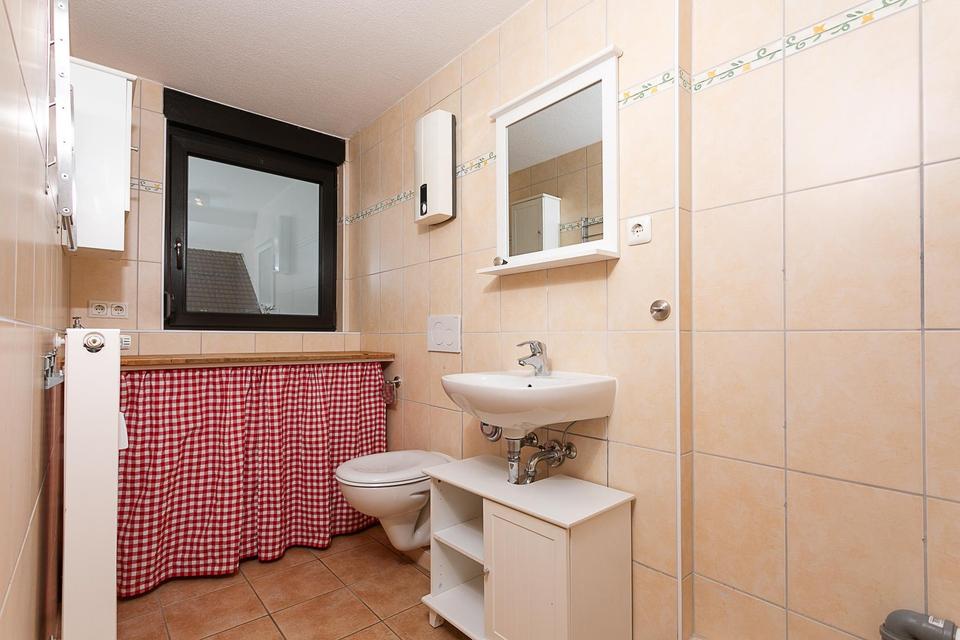 Raum zum Wachsen: Lichtdurchflutete Maisonette mit Dachterrasse – Bild 14