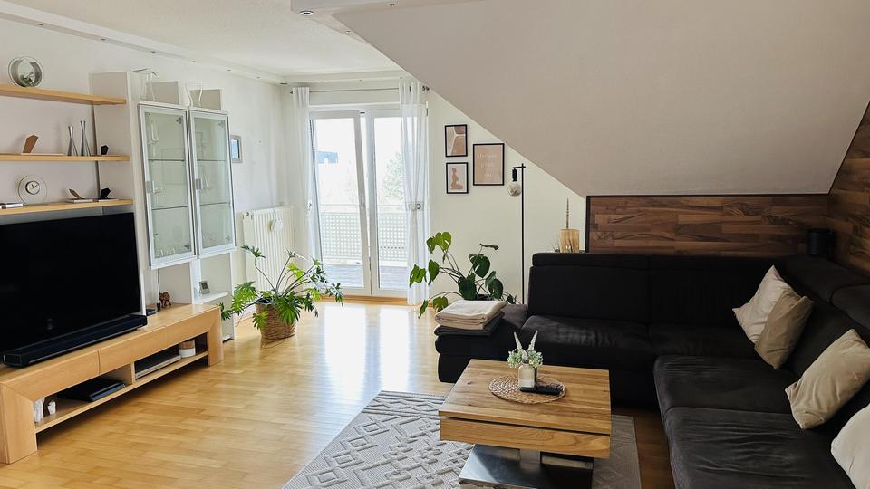 Moderne 4,5-Zimmer-Wohnung mit Balkon – ca. 130 m² in ruhiger Lage von Tauberbischofsheim – Bild 3