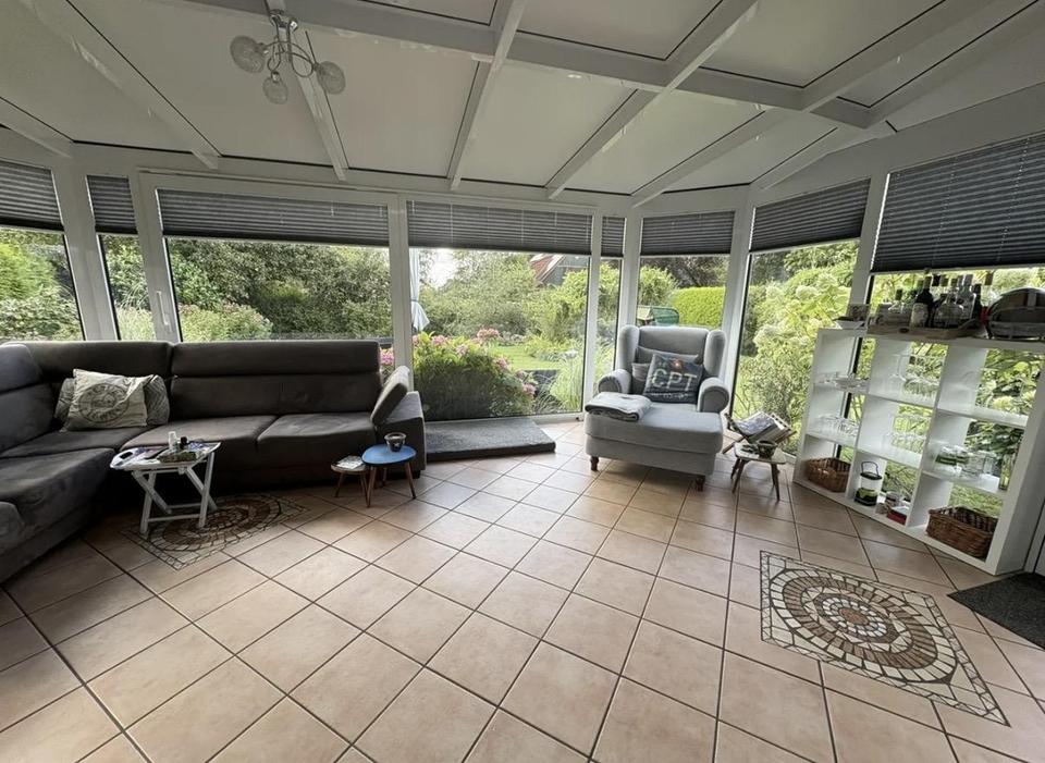 Attraktives Einfamilienhaus mit Wintergarten und Garage in ruhiger Lage – Bild 24