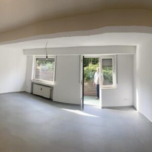 3-Zimmer Souteran-Wohnung (saniert) mit großer Terasse und viel Licht