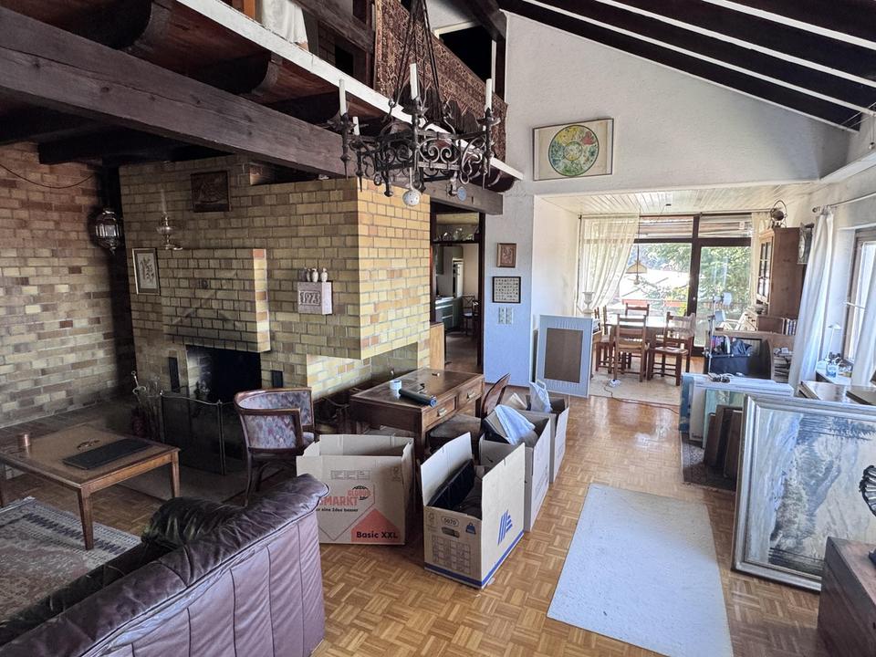 Sanierungsbedürftiges Einfamilienhaus (ca. 150 m2) in Aussichtslage von Lauf – Bild 3