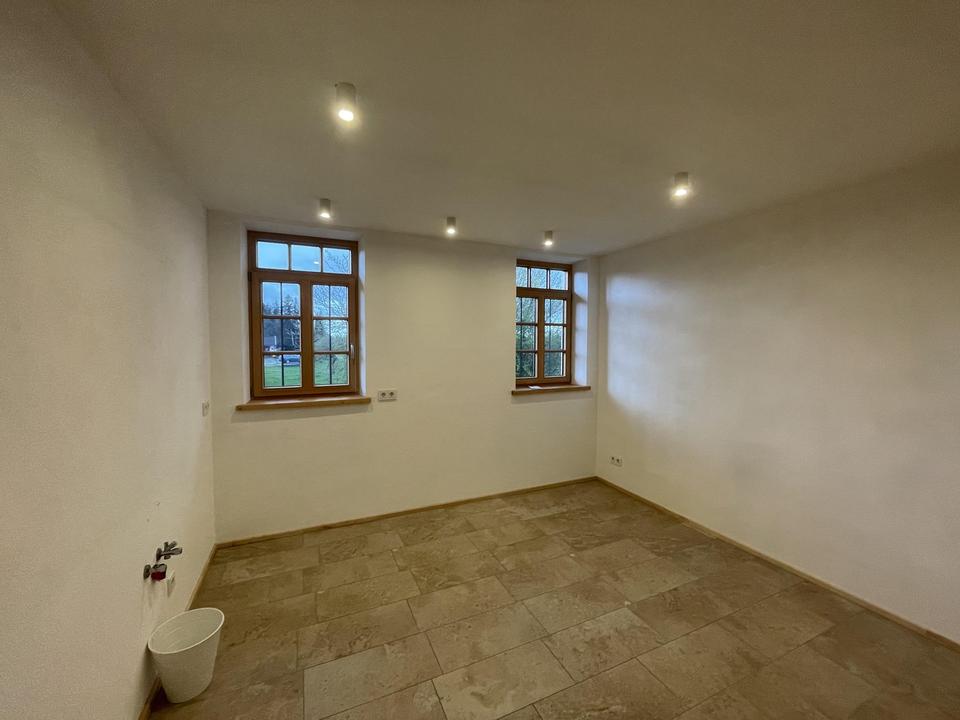 4 Zimmer Wohnung 1. OG – Bild 3