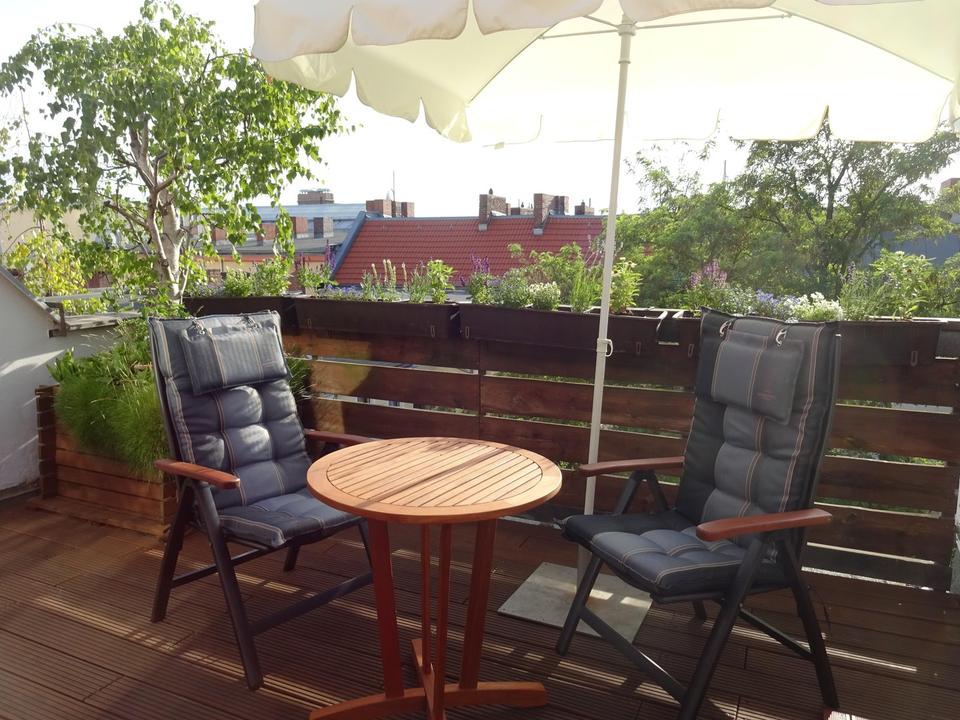 Sonnendurchflutete, großzügige Maisonette-Wohnung über den Dächern Berlins - von privat!