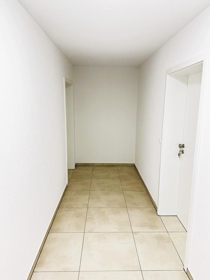 Neuwertige 4 Zim.-Penthouse Wohnung am See mit riesen Terrasse in Singen – Bild 6