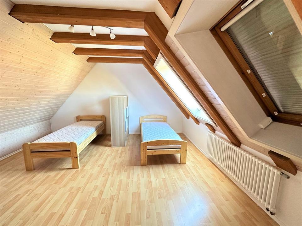 2,5 Zimmer Dachgeschoss Wohnung