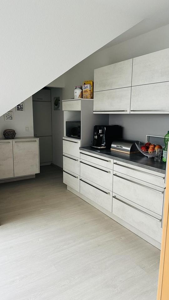 Moderne 4,5-Zimmer-Wohnung mit Balkon – ca. 130 m² in ruhiger Lage von Tauberbischofsheim – Bild 4