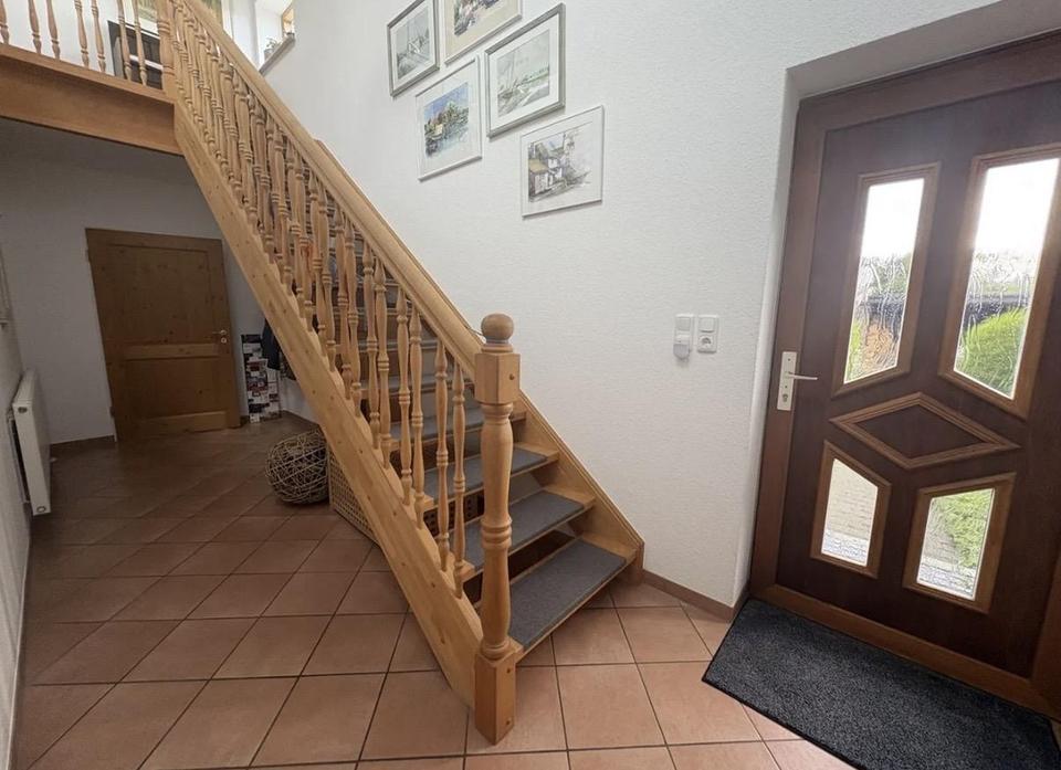 Attraktives Einfamilienhaus mit Wintergarten und Garage in ruhiger Lage – Bild 18