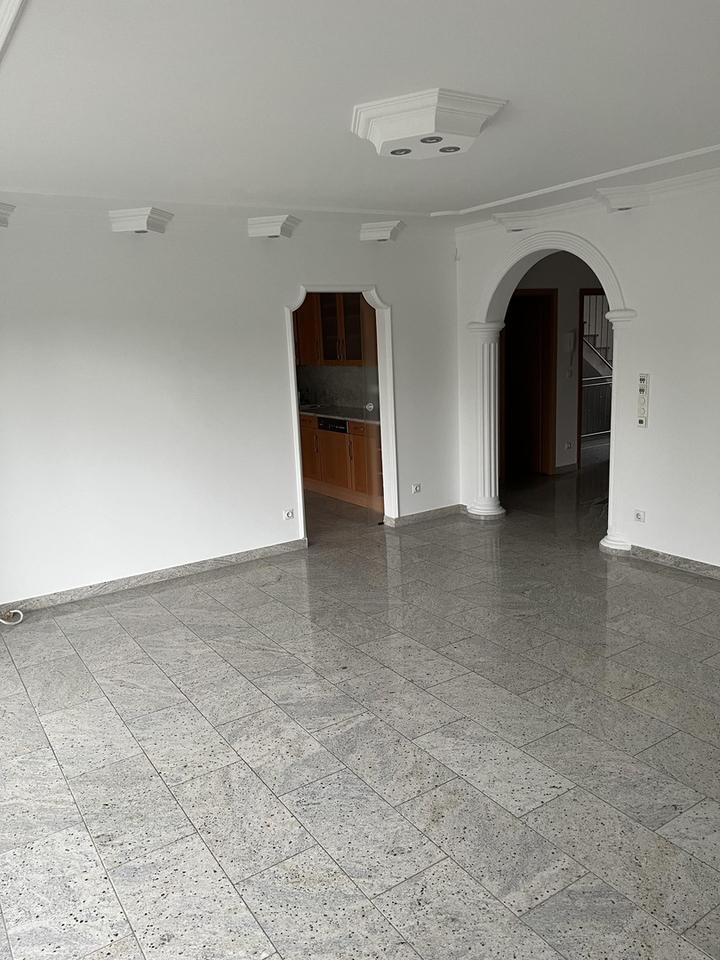 Schöne charmante 3 Zimmer Wohnung in Köln Weiler – Bild 9