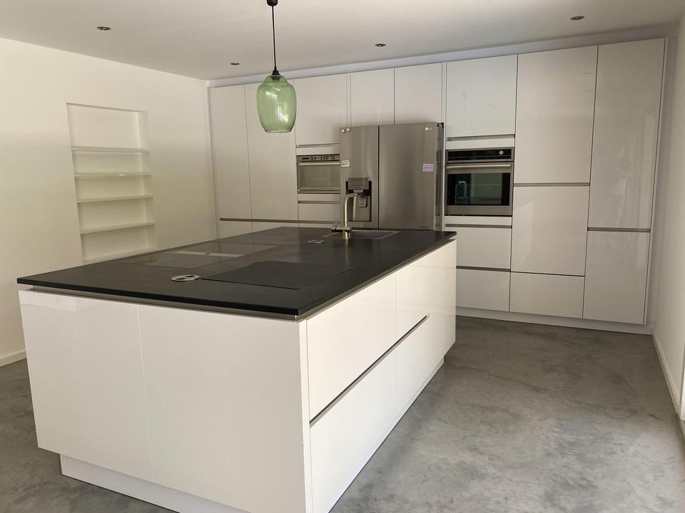 Premium 5-Zi.-Maisonette mit Privategarten, Pool & PV -exklusives Wohnen auf zwei Ebenen – Bild 6