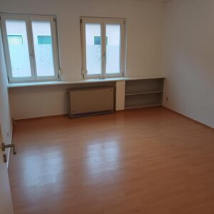 Schöne Wohnung mit Terrasse in zentraler Lage
