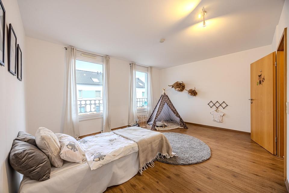 Modernes Reihenmittelhaus in Hanau – 5 Zimmer, zwei Stellplätze & Garten – Bild 15