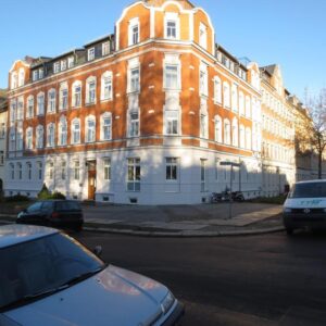 Großzügige 6-Raum-Familienwohnung mit 2 Bädern, Balkon & Innenhof – Kochstraße 17, Chemnitz